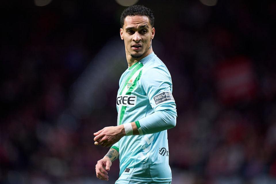 体育新闻-为0-5雪耻！25岁曼联弃将轰世界波，率队复仇马竞，赛季已造18球